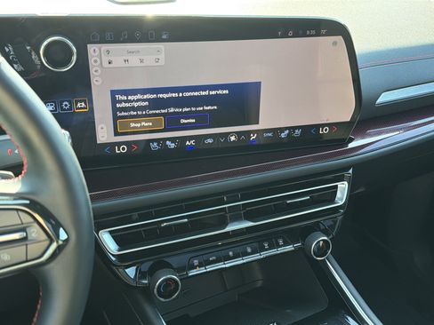 Used 2024 Chevrolet Traverse RS w/ LPO, Floor Liner Package image 24