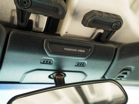 Used 2020 Jeep Wrangler Unlimited Sport S image 32