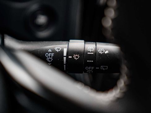 Used 2025 Subaru Forester Premium w/ Convenience Package #1 image 29