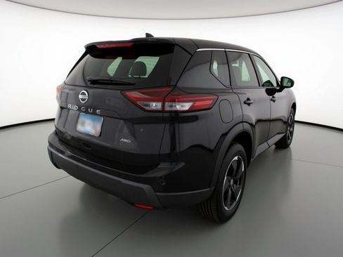 Used 2025 Nissan Rogue SV AWD/4WD image 9