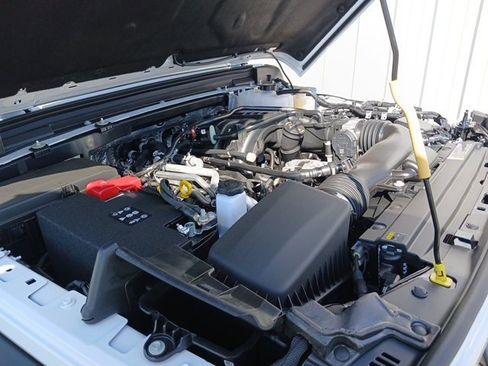 New 2025 Jeep Gladiator Sport image 13