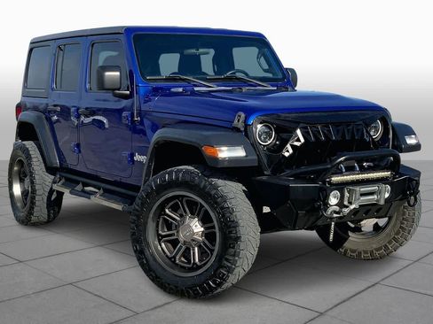 Used 2019 Jeep Wrangler Unlimited Sport S image 3