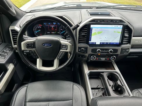 Used 2022 Ford F250 Lariat w/ Tremor Off-Road Package image 31