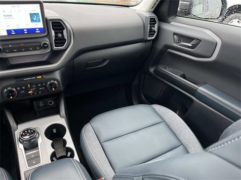 Used 2024 Ford Bronco Sport Outer Banks w/ Tech Package image 15