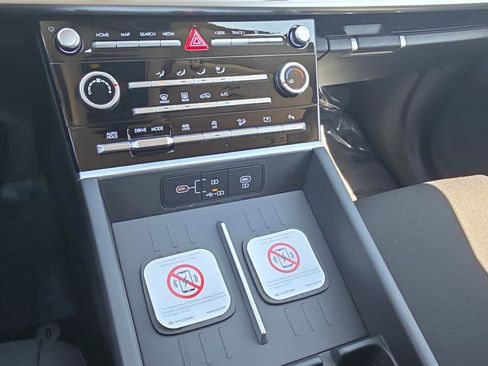 New 2026 Hyundai Santa Fe SE AWD/4WD image 21