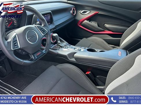 Used 2022 Chevrolet Camaro SS RWD image 11