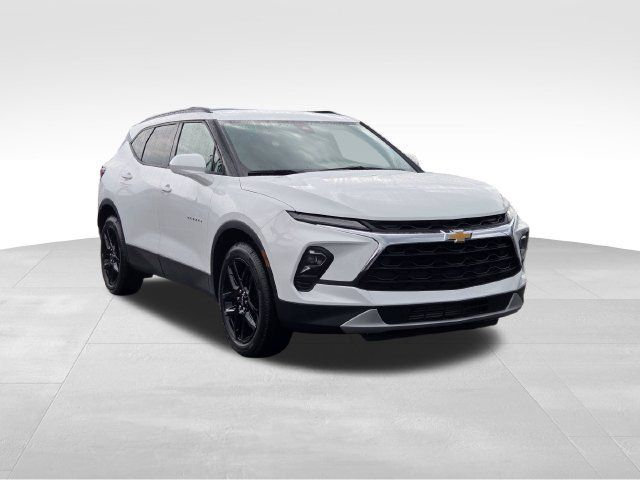 Certified 2023 Chevrolet Blazer LT w/ Convenience Package AWD/4WD image 7