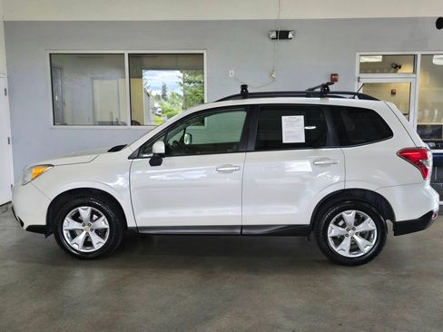 Used 2015 Subaru Forester 2.5i Premium w/ All-Weather Package AWD/4WD image 7