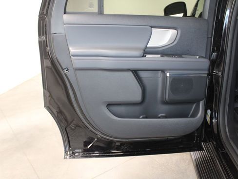 New 2025 Ford Expedition Max Active image 30