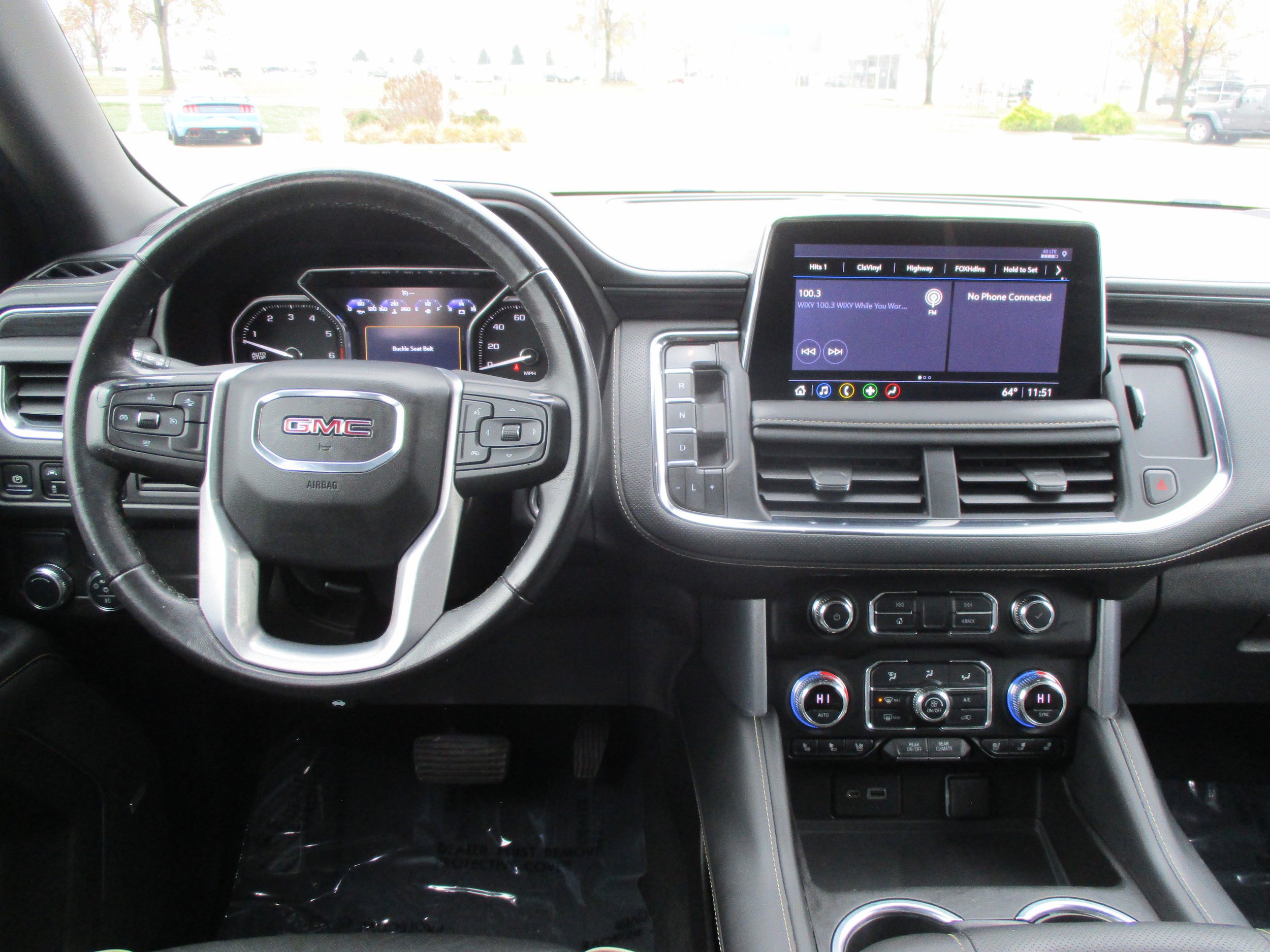 Used 2021 GMC Yukon SLT RWD image 15
