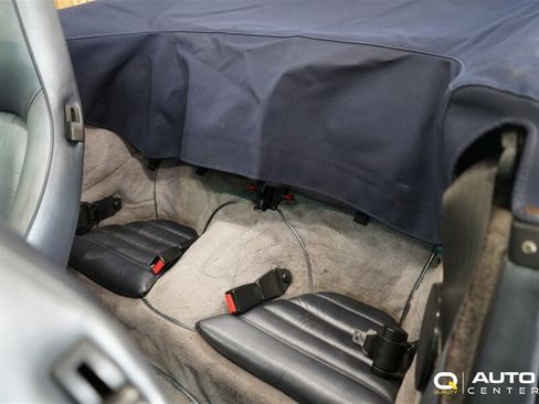 Used 1989 Porsche 911 Carrera RWD image 34
