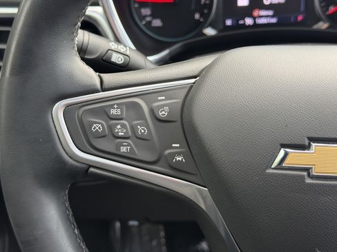 Used 2023 Chevrolet Equinox Premier image 39