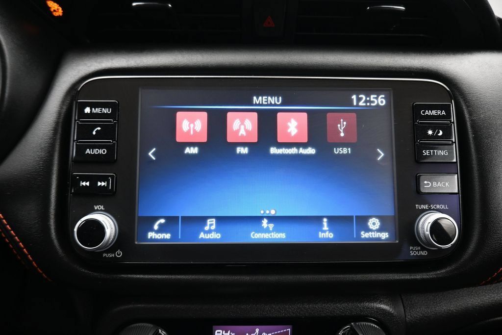 Used 2023 Nissan Kicks SR FWD image 17