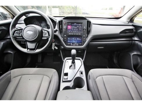 Used 2024 Subaru Crosstrek 2.0i AWD/4WD image 9