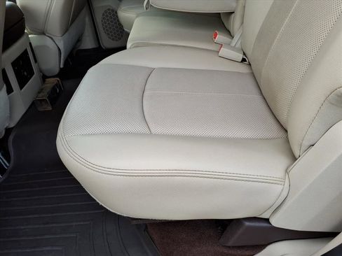 Used 2018 RAM 2500 Laramie image 21