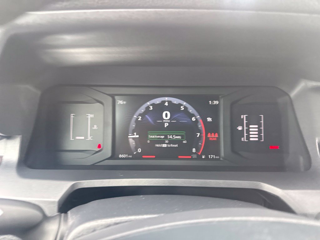 Certified 2024 Toyota Tacoma SR5 AWD/4WD image 24
