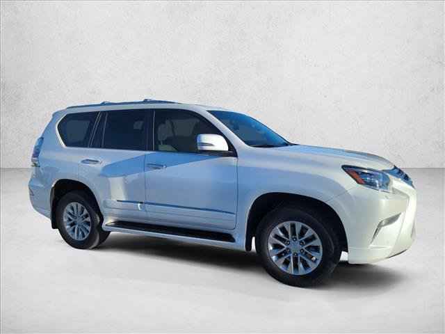 Used 2015 Lexus GX 460 w/ Premium Package AWD/4WD image 4