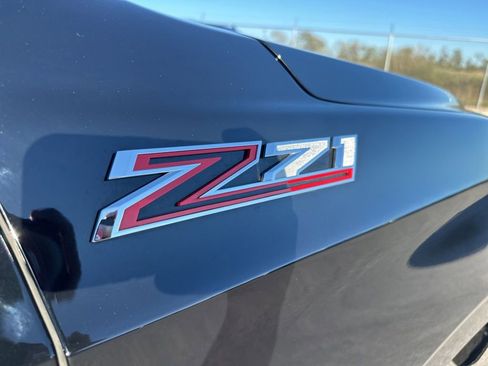 Used 2024 Chevrolet Tahoe Z71 w/ Luxury Package image 49