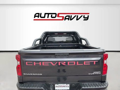 Used 2022 Chevrolet Silverado 1500 Custom Trail Boss AWD/4WD image 24