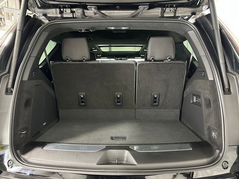 Used 2025 Cadillac Escalade V image 55