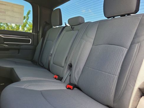 New 2024 RAM 2500 Big Horn w/ Safety Group image 10