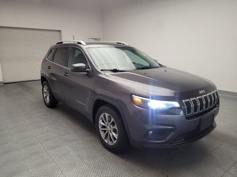 Used 2020 Jeep Cherokee Latitude Plus FWD image 13