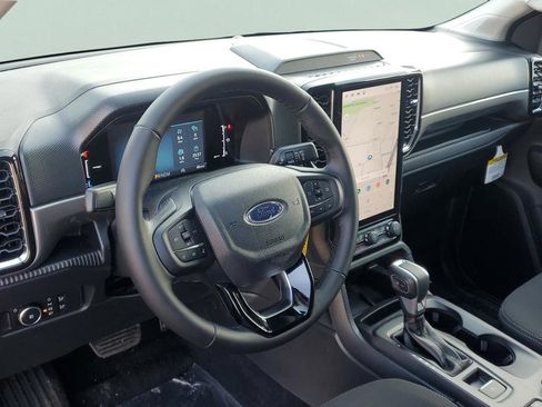 New 2026 Ford Ranger XLT w/ Equipment Group 301A High image 18