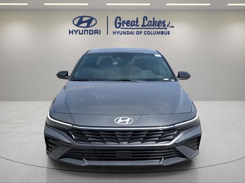 New 2026 Hyundai Elantra SEL Sport Premium FWD image 8