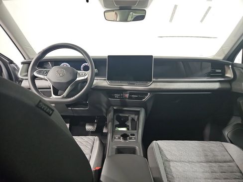 New 2026 Volkswagen Tiguan S AWD/4WD image 17