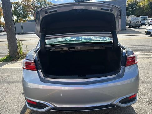 Used 2016 Acura ILX image 9