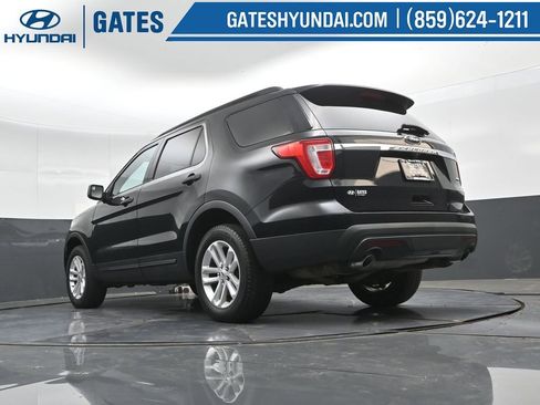 Used 2017 Ford Explorer 4WD image 39