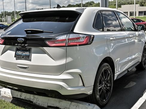 Certified 2023 Ford Edge ST-Line AWD/4WD image 10