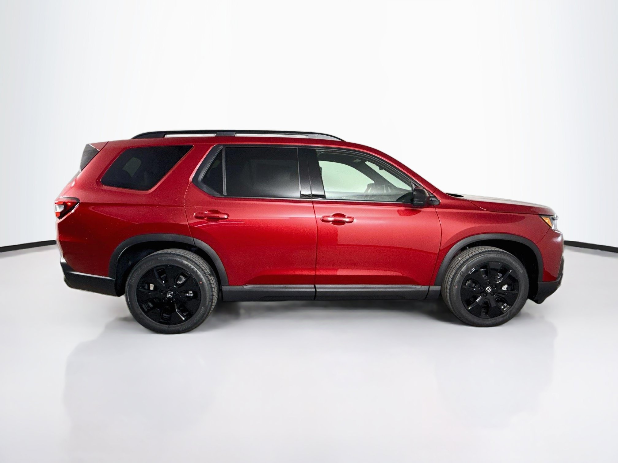New 2026 Honda Pilot Black Edition image 2