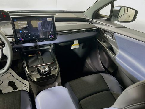 New 2026 Subaru Solterra image 18