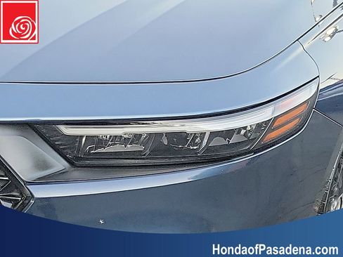 Used 2023 Honda Accord EX image 28