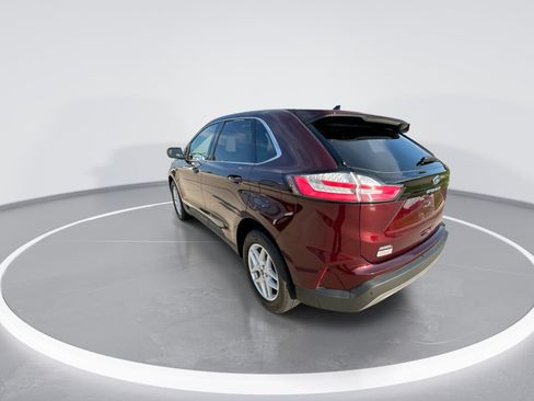 Used 2021 Ford Edge SEL w/ Convenience Package AWD/4WD image 6