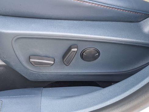 Used 2025 Ford Maverick Lariat AWD/4WD image 21