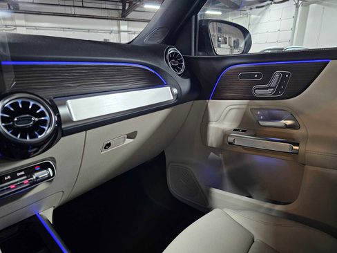 New 2026 Mercedes-Benz GLB 250 4MATIC image 29