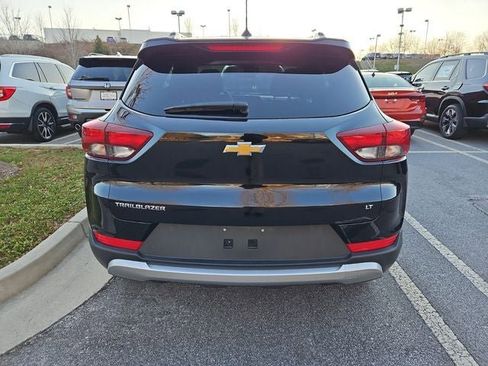 Used 2025 Chevrolet TrailBlazer LT image 9