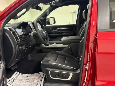 New 2026 RAM 1500 Laramie AWD/4WD image 9