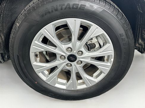 Used 2024 Ford Escape Active AWD/4WD image 11