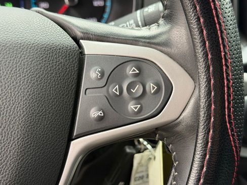 Used 2020 Chevrolet Colorado LT w/ Redline Special Edition image 23