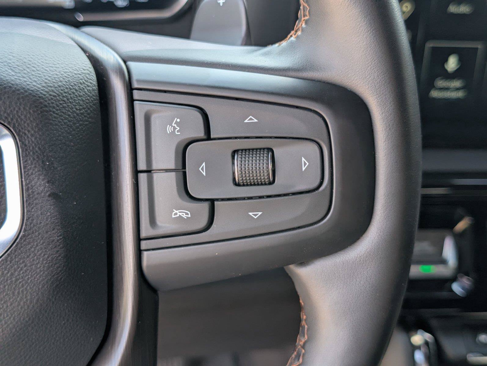 Used 2024 GMC Sierra 1500 AT4 w/ AT4 Premium Package AWD/4WD image 31
