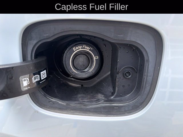 Used 2025 Ford Explorer Active AWD/4WD image 34