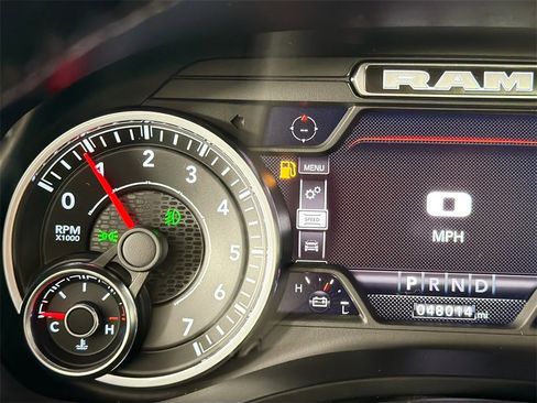 Used 2022 RAM 1500 Laramie image 12