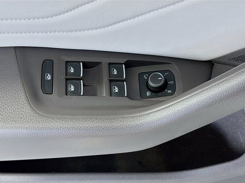 Used 2021 Volkswagen Arteon SEL FWD image 18