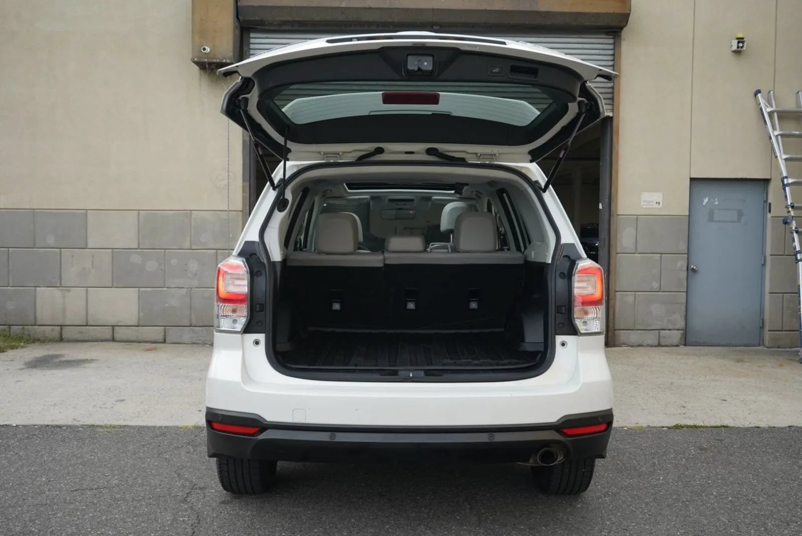 Used 2018 Subaru Forester 2.5i Limited AWD/4WD image 31