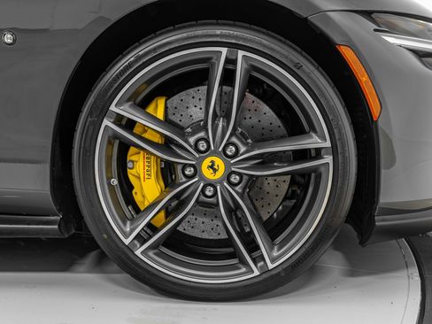 Certified 2023 Ferrari Roma image 17