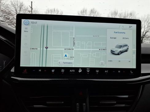 Used 2024 Ford Escape ST-Line w/ Tech Pack #1 image 16