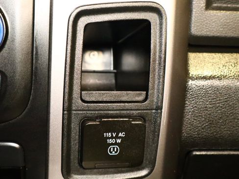 Used 2023 RAM 1500 Classic SLT w/ Trailer & Traction Group image 22